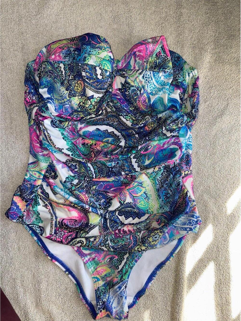 Victoria’s Secret one piece Swimsuit  multicolor open back built in cups 36D - Picture 2 of 9
